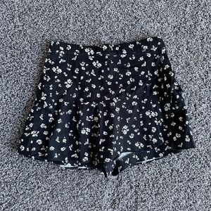 Womens Zara Skirt Size M